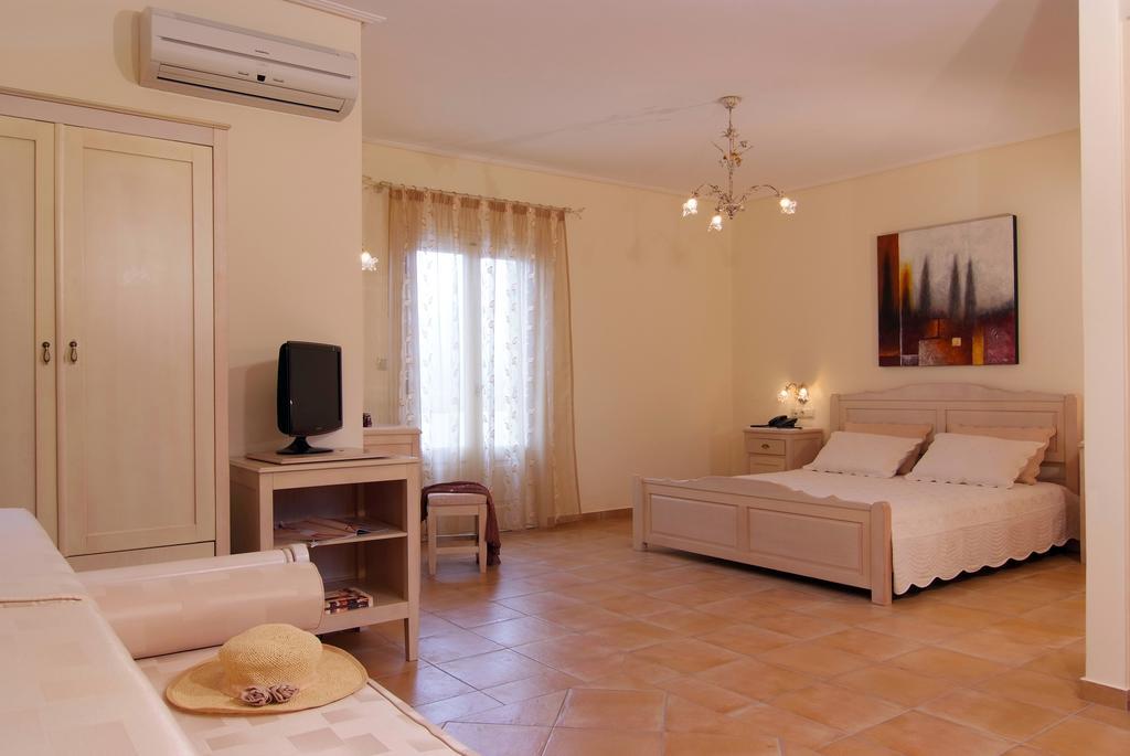 Hotel Mediterranean สเตลิดา ภายนอก รูปภาพ